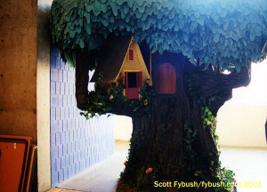 X the Owl's tree at WQED, 2001