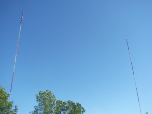 WKSE on the old WHLD towers (photo: Mike Fitzpatrick/NECRAT.us)