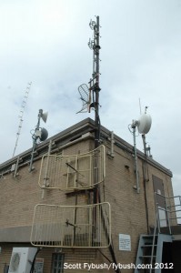 The old WKGS antenna