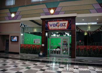 WBBZ at the mall