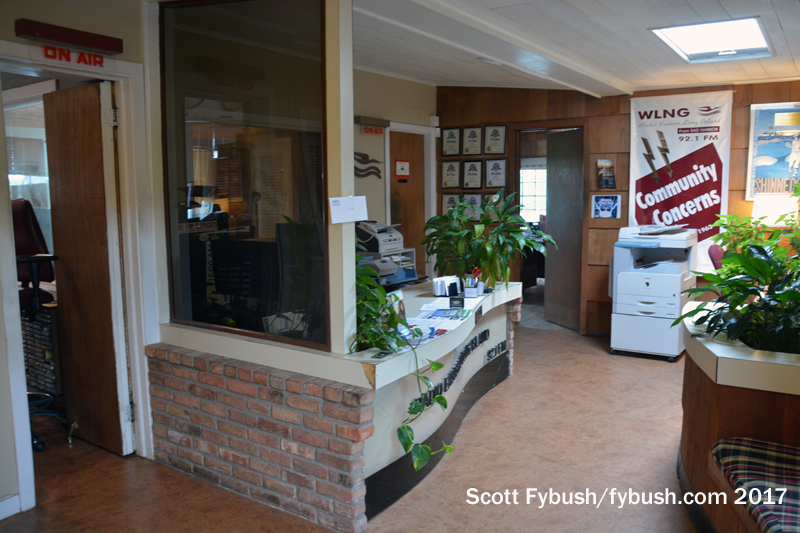 WLNG lobby