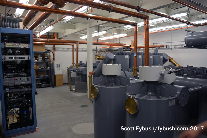 KVOQ 102.3 and combiner