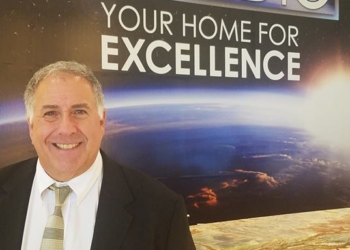 Top of the Tower Podcast #024: At the Radio Show with Peter King